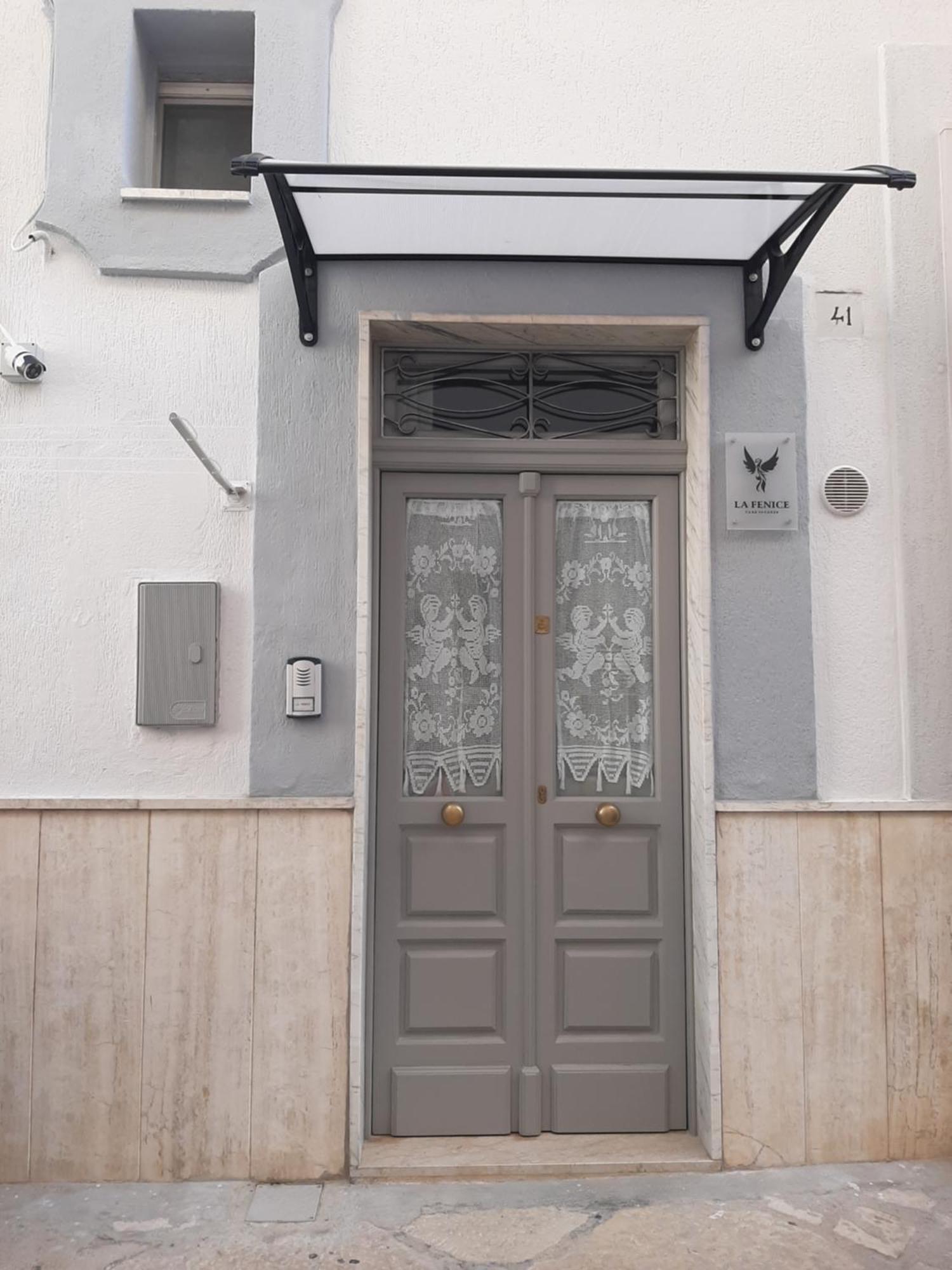 La Fenice Fasano Bagian luar foto